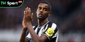 Isak đến Liverpool, liệu có bom tấn cuối mùa chuyển nhượng?